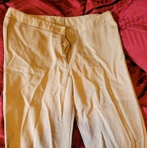 McCarthy brand beige plants